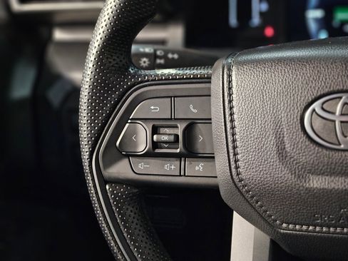 Used 2024 Toyota Tacoma SR image 27