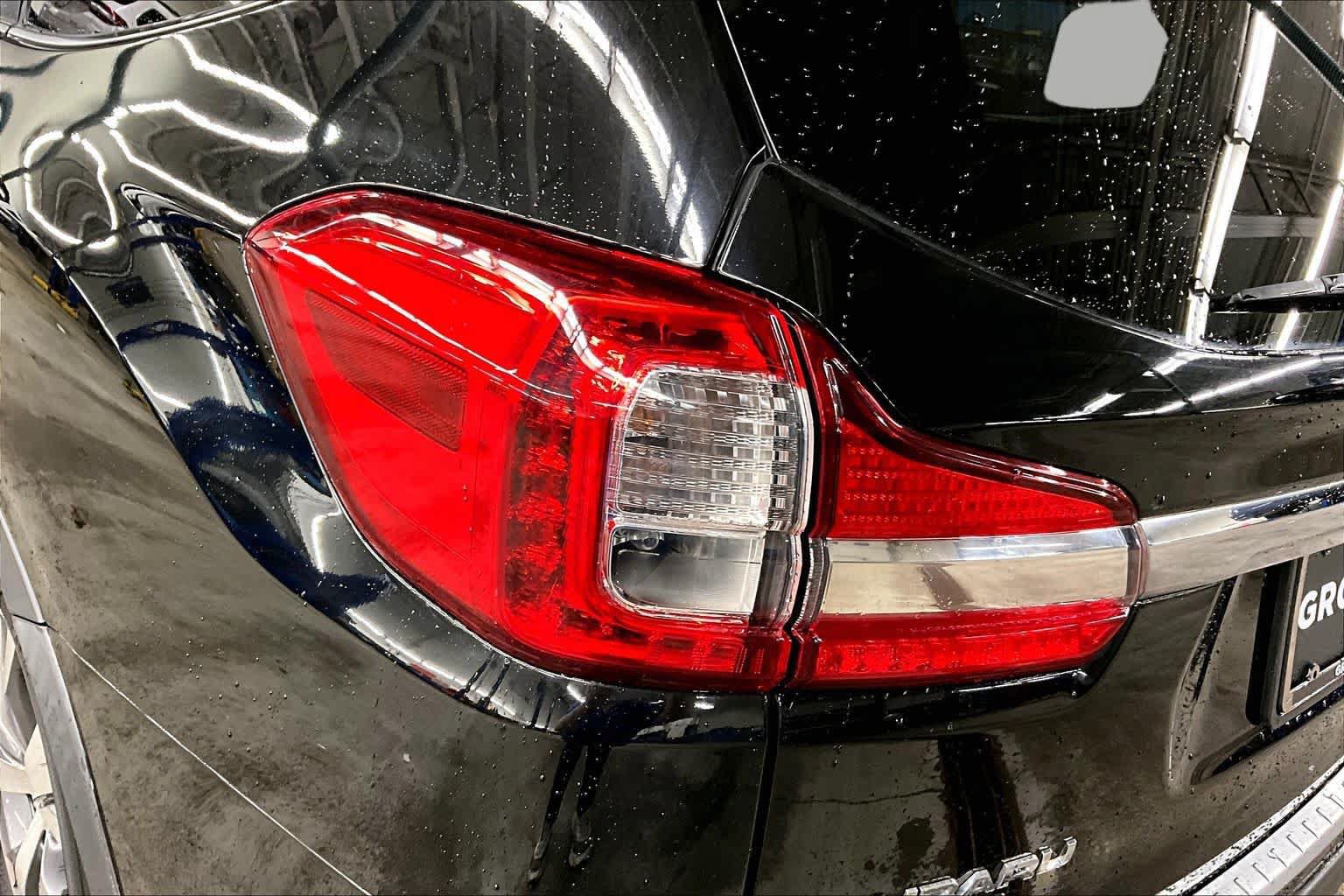 Used 2019 Subaru Ascent Premium AWD/4WD image 27