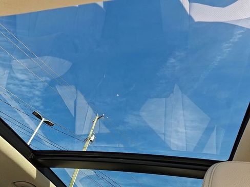 Used 2024 Mercedes-Benz GLE 450 4MATIC image 14