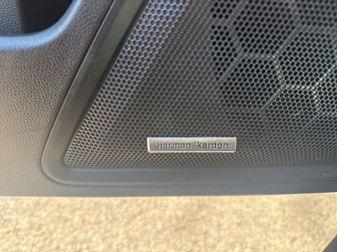 Used 2023 Subaru Outback Limited image 19