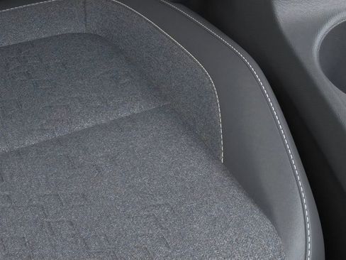 New 2026 Kia Seltos S image 24