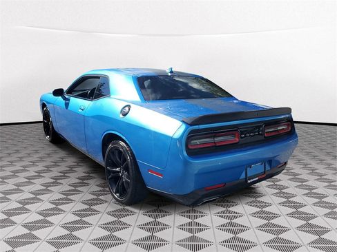 Used 2018 Dodge Challenger SXT w/ Blacktop Package image 4
