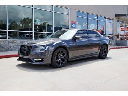 Used 2022 Chrysler 300 Touring L