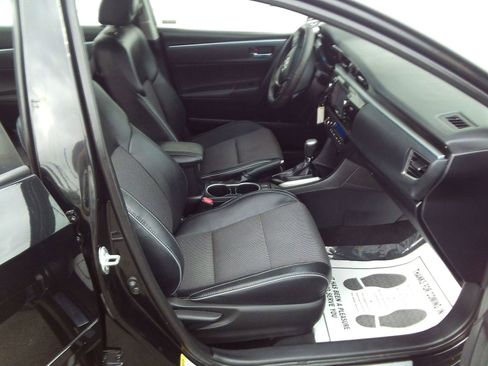 Used 2016 Toyota Corolla S w/ Body Protection Package #1 FWD image 31