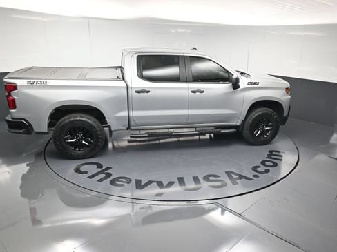 Used 2021 Chevrolet Silverado 1500 Custom Trail Boss AWD/4WD image 32