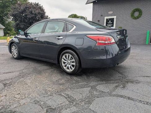 Used 2015 Nissan Altima 2.5 S w/ Power Driver Seat Package FWD image 3