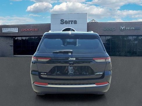 Used 2026 Jeep Grand Cherokee Limited w/ Luxury Tech Group II AWD/4WD image 5