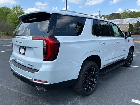 New 2026 GMC Yukon Denali RWD image 22