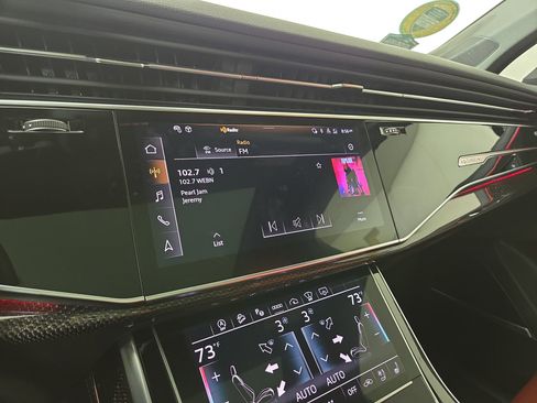 Used 2024 Audi SQ7 Prestige image 21