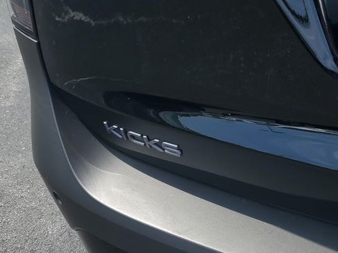 Used 2025 Nissan Kicks S AWD/4WD image 6