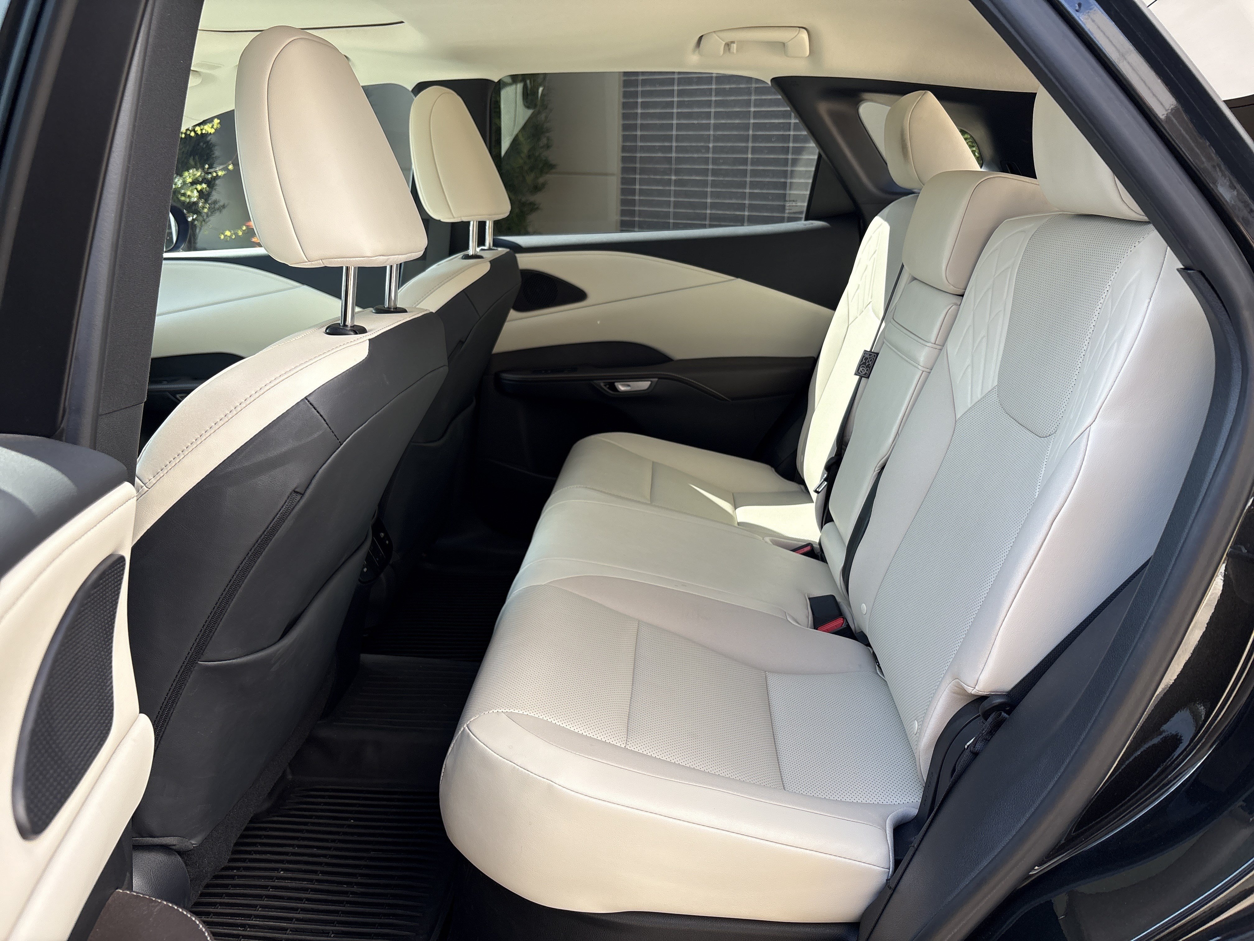 Used 2024 Lexus RX 350 Premium w/ Convenience Package AWD/4WD image 31
