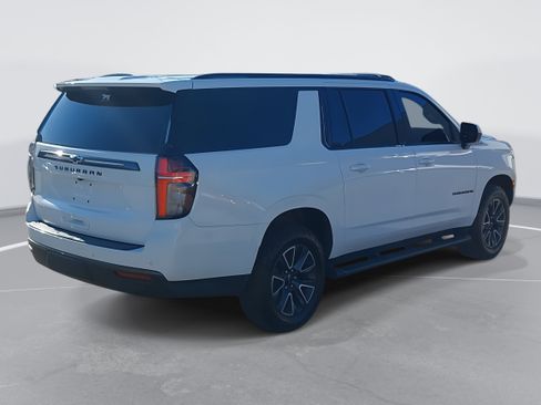Used 2021 Chevrolet Suburban Z71 w/ Rear Media and Nav Package image 5