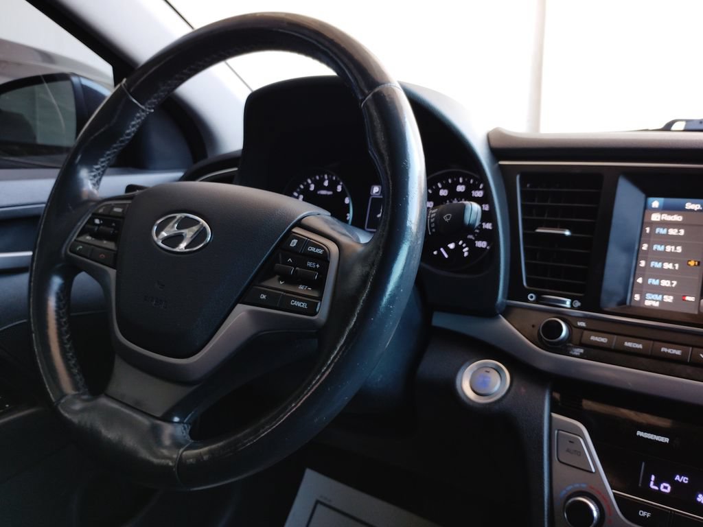 Used 2018 Hyundai Elantra Value Edition FWD image 28