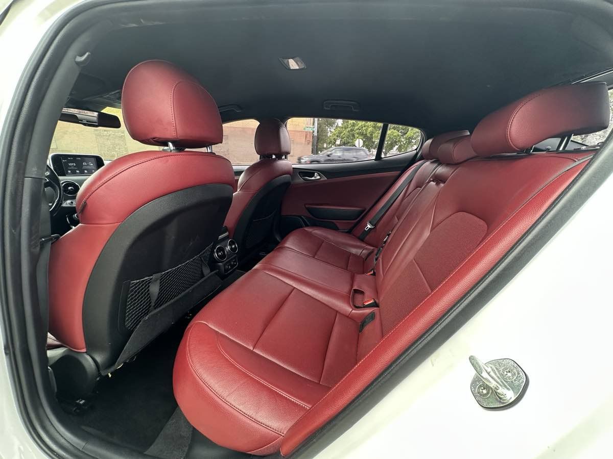 Used 2019 Kia Stinger GT RWD image 40