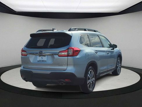 Used 2022 Subaru Ascent Limited w/ Technology Package image 8
