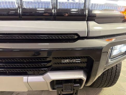 Used 2025 GMC Hummer EV 3X AWD/4WD image 5