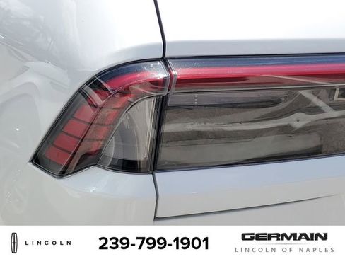 New 2026 Lincoln Navigator L Black Label AWD/4WD image 15