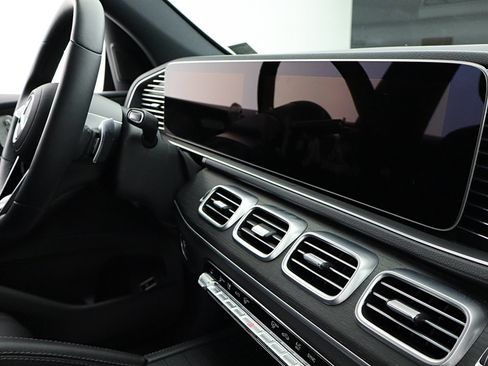 Used 2024 Mercedes-Benz GLE 580 4MATIC w/ Night Package image 27