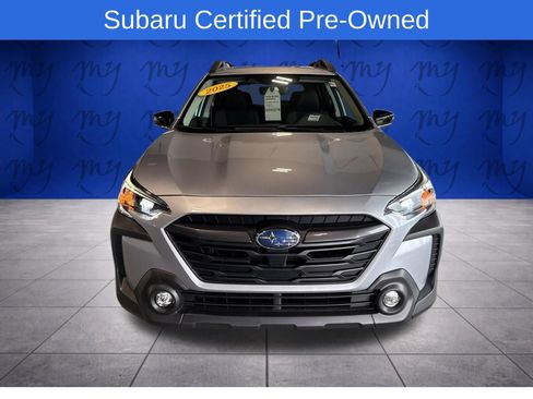 Certified 2025 Subaru Outback Premium w/ Popular Package #1A AWD/4WD image 3