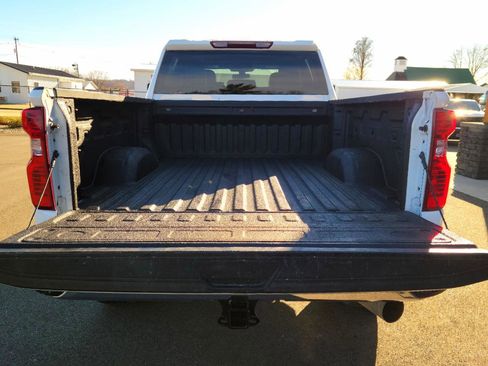 Used 2020 Chevrolet Silverado 2500 LT w/ Z71 Off-Road Package image 20