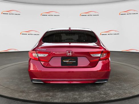 Used 2018 Honda Accord LX image 9