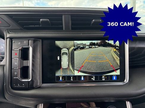 Used 2022 GMC Yukon XL Denali image 20