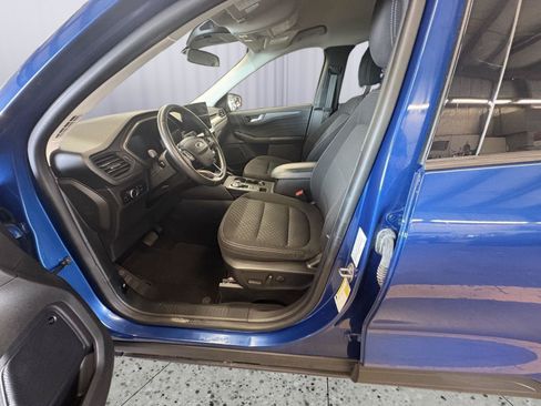 Used 2023 Ford Escape Active w/ Tech Pack #2 AWD/4WD image 24
