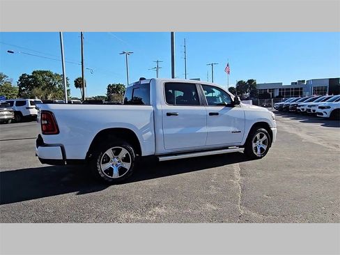 New 2026 RAM 1500 Express image 32