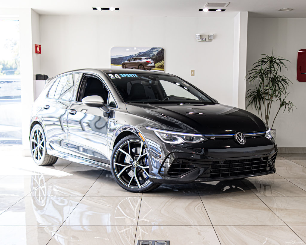 Used 2024 Volkswagen Golf R AWD/4WD image 5