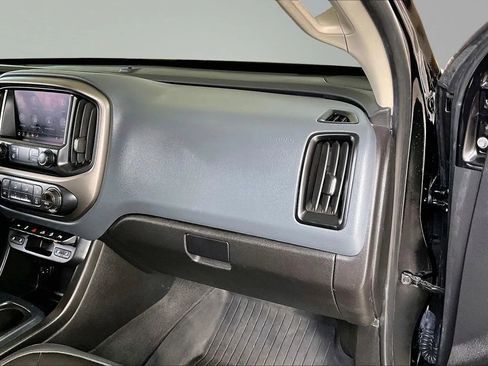 Used 2021 Chevrolet Colorado Z71 w/ Z71 Midnight Edition RWD image 23