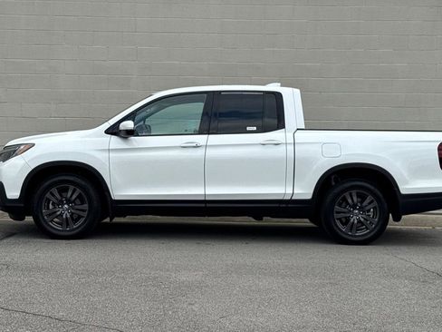Used 2020 Honda Ridgeline Sport image 10