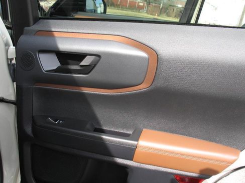 Used 2024 Ford Bronco Sport Outer Banks w/ Tech Package image 57