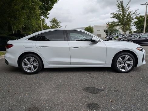 Used 2025 Audi A5 2.0T Prestige image 11