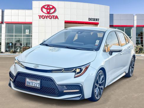 Used 2020 Toyota Corolla SE w/ Carpet Mat Package (TMS) image 3