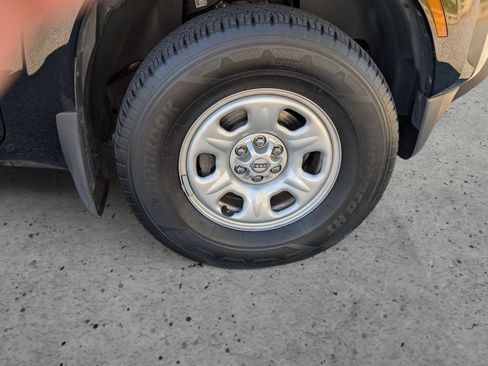 Used 2022 Nissan Frontier S w/ Technology Package image 7