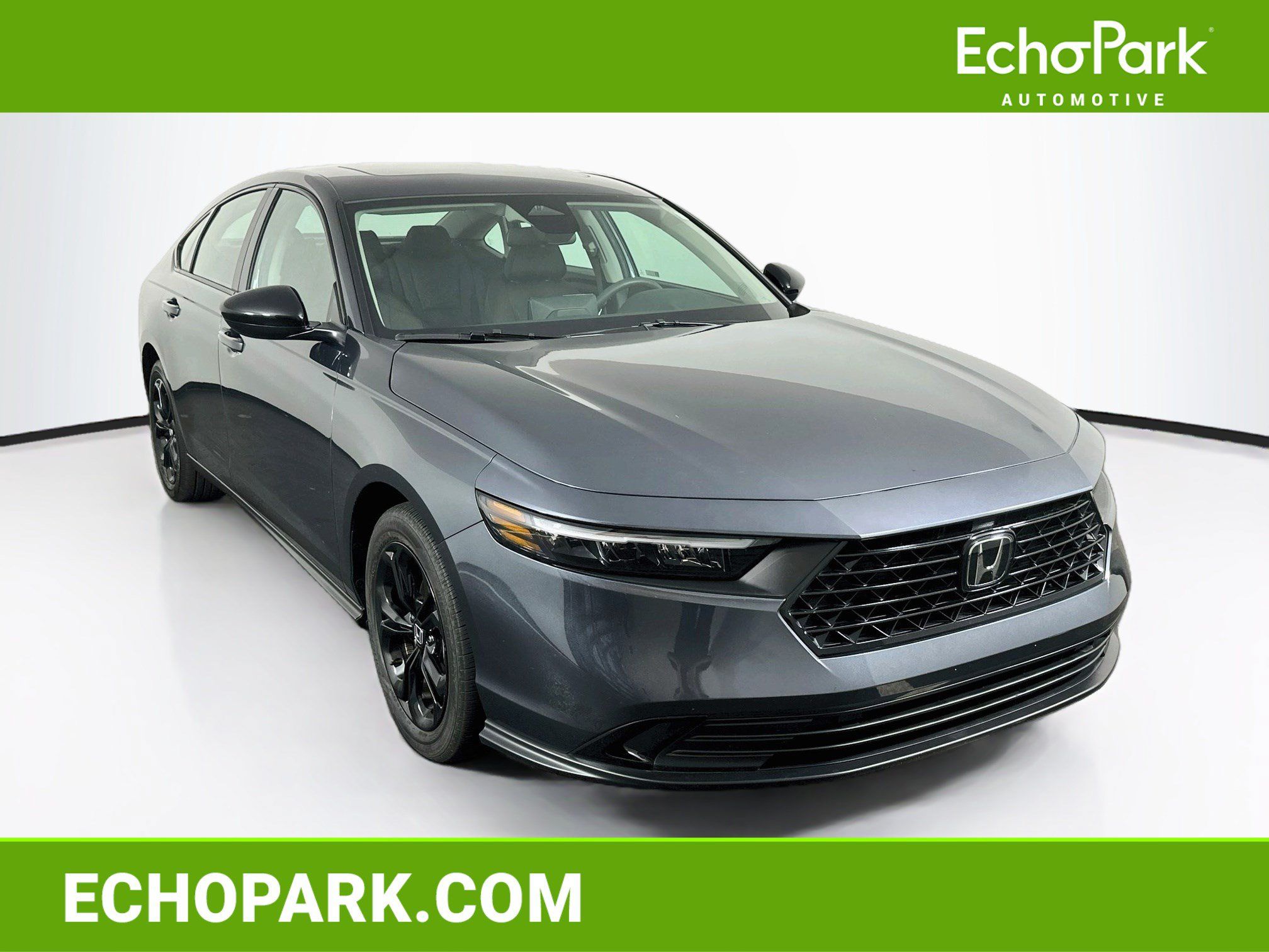 Used 2025 Honda Accord SE image 1