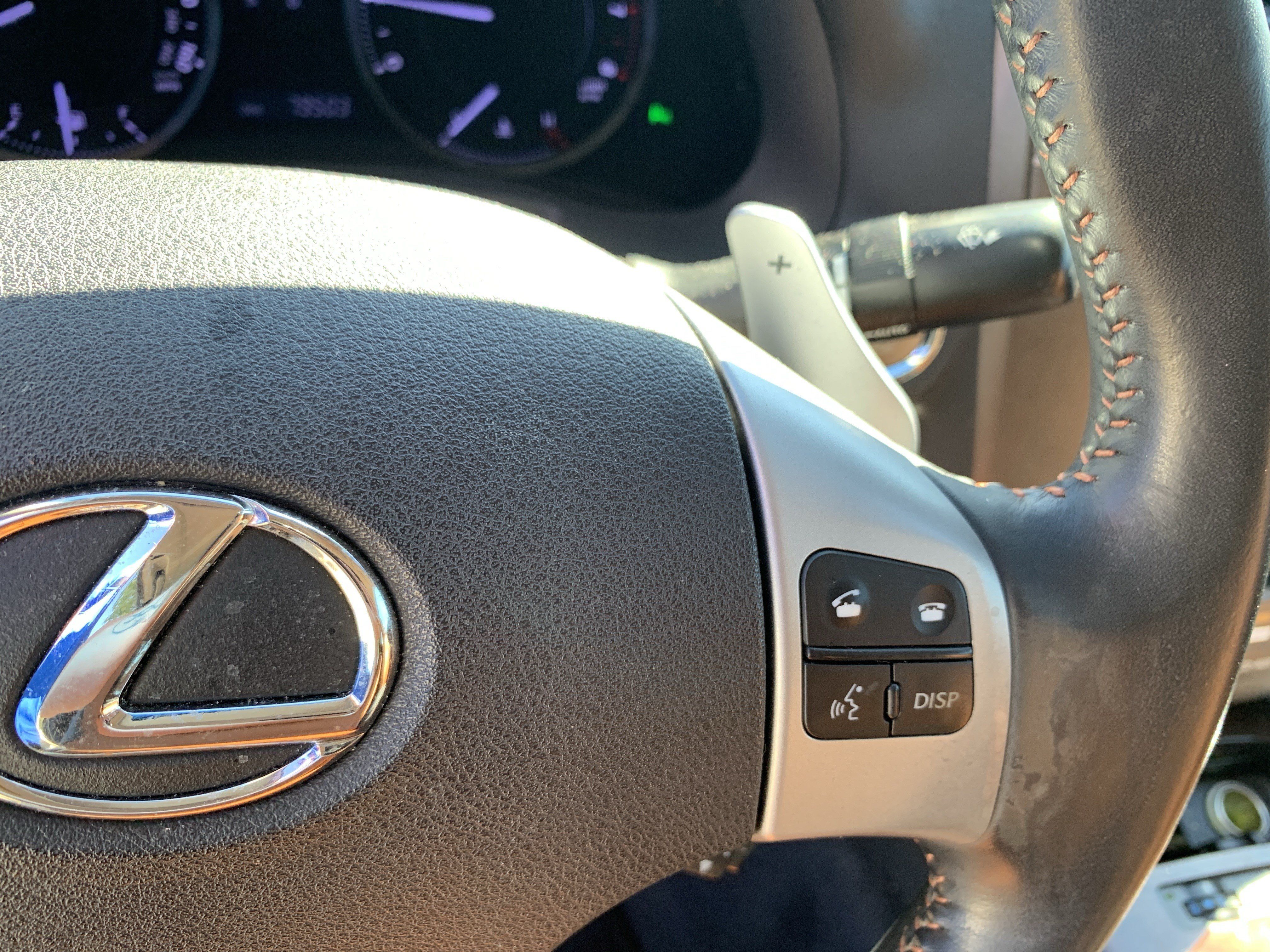 Used 2012 Lexus IS 250C w/ Luxury Pkg RWD image 20
