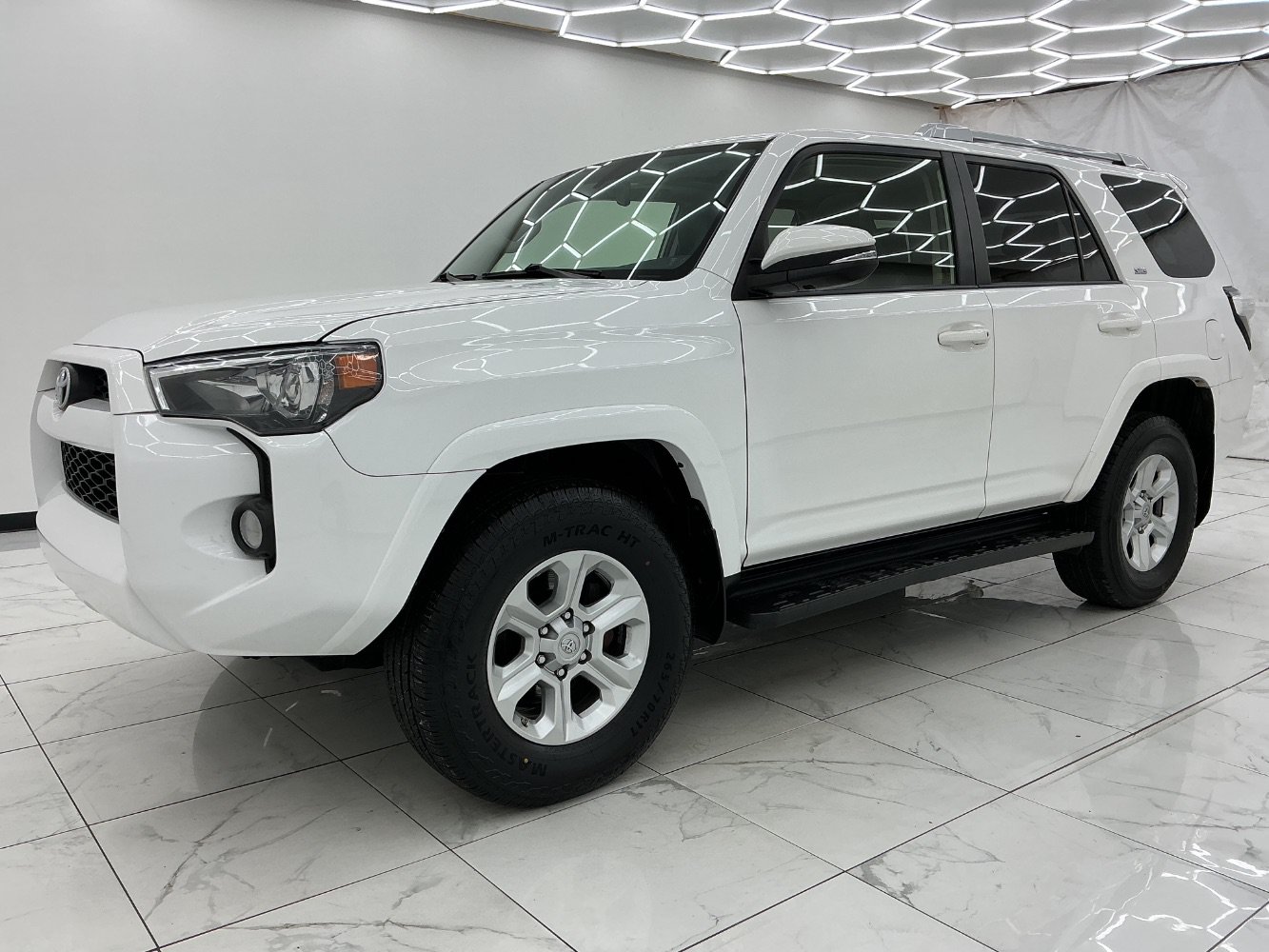 Used 2016 Toyota 4Runner SR5 Premium AWD/4WD image 6