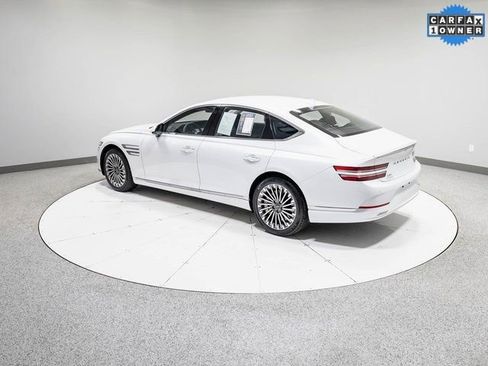 Used 2024 Genesis G80 image 31
