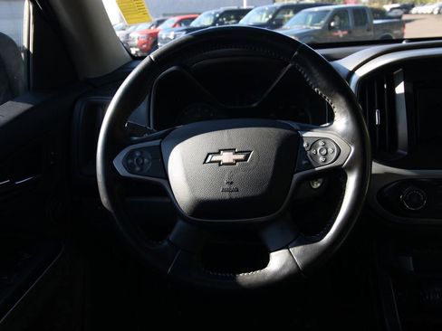 Used 2017 Chevrolet Colorado LT w/ LT Convenience Package RWD image 13