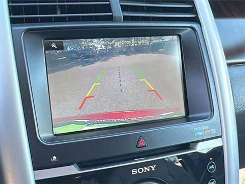 Used 2014 Ford Edge Limited w/ Driver Entry Package image 30