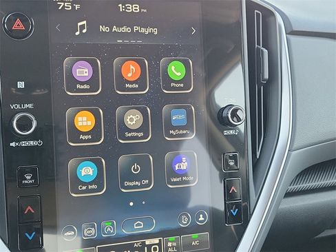 Used 2025 Subaru Crosstrek 2.0i Premium image 19