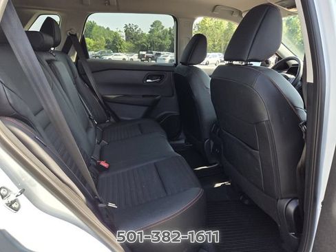 Used 2026 Nissan Rogue SV AWD/4WD image 18
