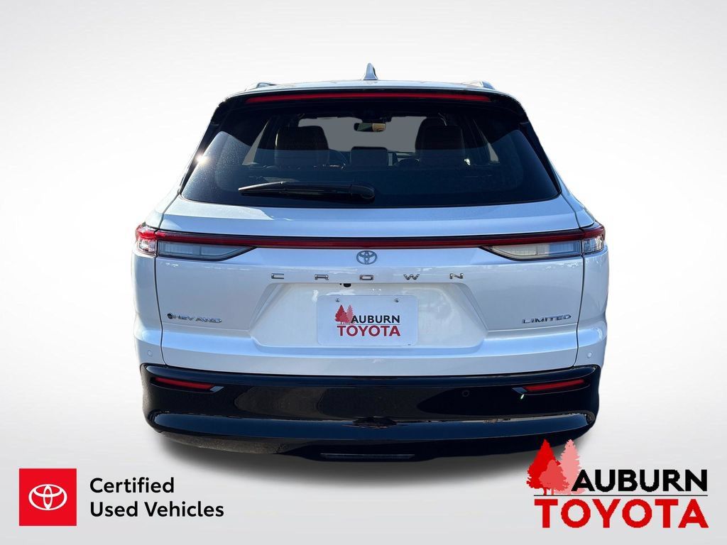 Certified 2025 Toyota Crown Signia w/ Advanced Technology Package AWD/4WD image 7