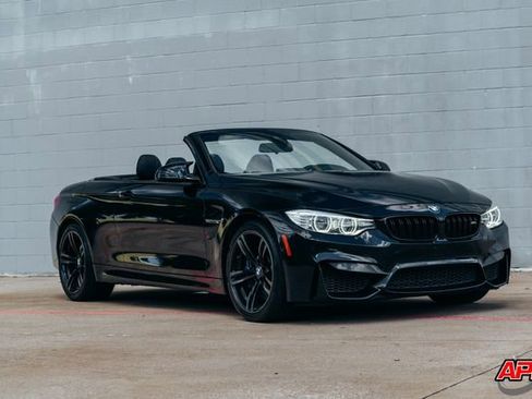 Used 2015 BMW M4 Convertible image 47