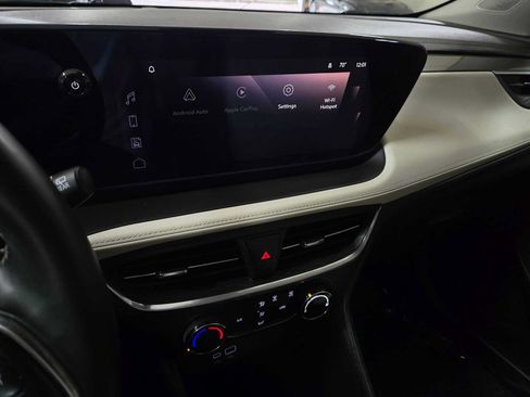 Used 2024 Buick Encore GX Preferred FWD image 25
