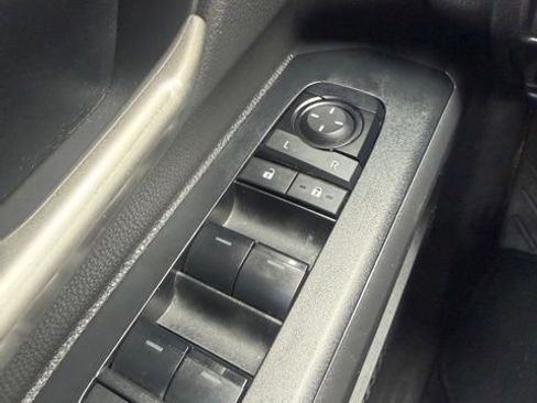 Used 2024 Toyota Tacoma TRD Off-Road AWD/4WD image 16