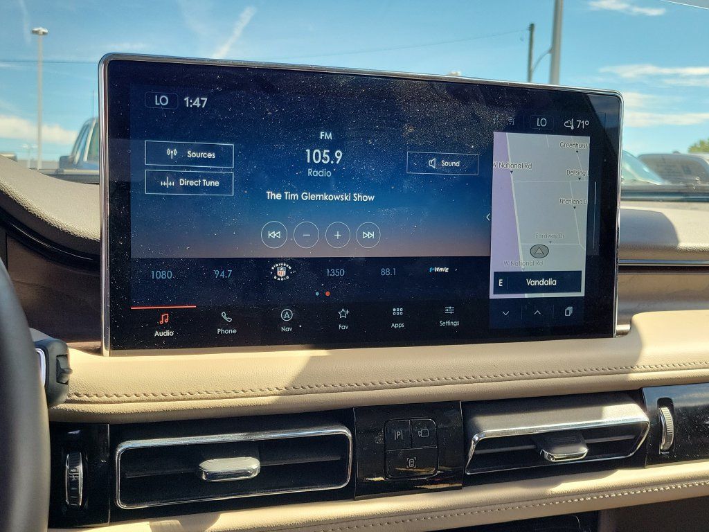 Certified 2023 Lincoln Nautilus Reserve AWD/4WD image 27