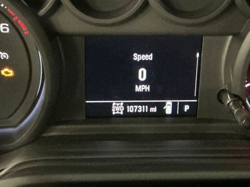 Used 2023 Chevrolet Silverado 1500 W/T w/ WT Convenience Package image 21