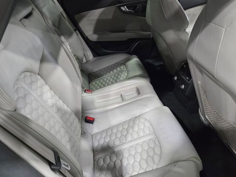 Used 2017 Audi RS 7 Prestige image 12